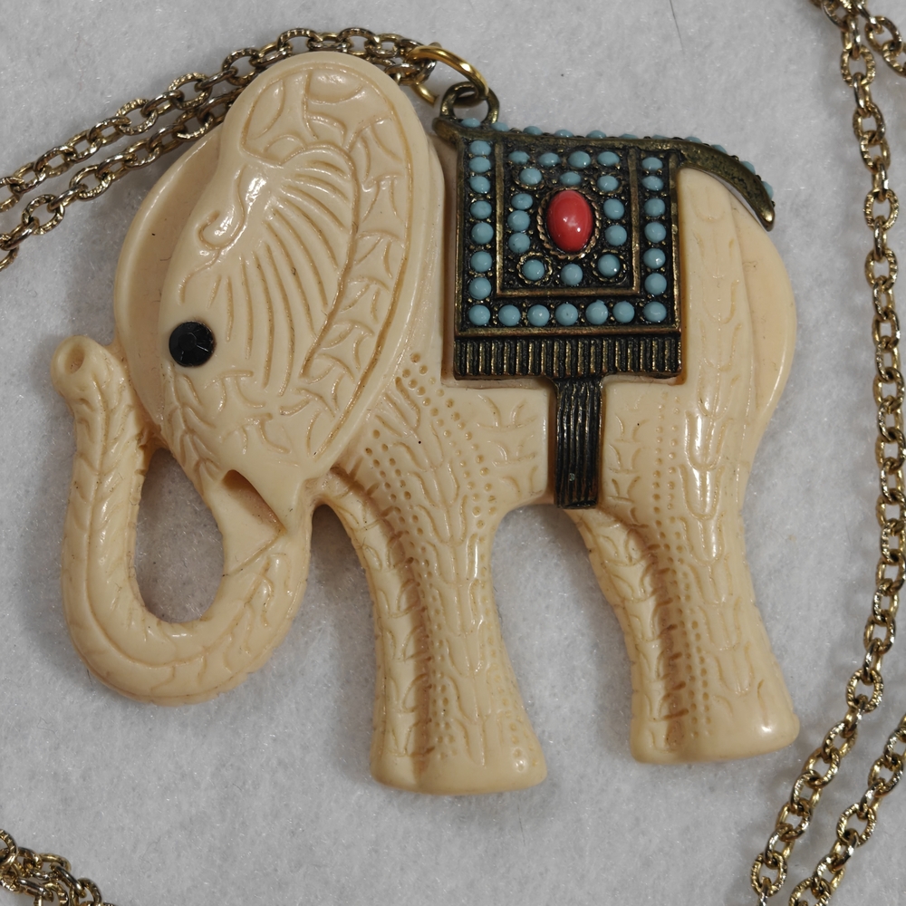 Elephant Pendant Necklace with Gold Chain